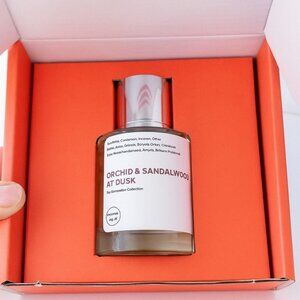 Dossier Orchid & Sandalwood at Dusk